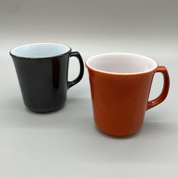 2 Vintage Milk Glass Mugs Corelle Orange & White Mug Pyrex Black & White Mug - Picture 1 of 10